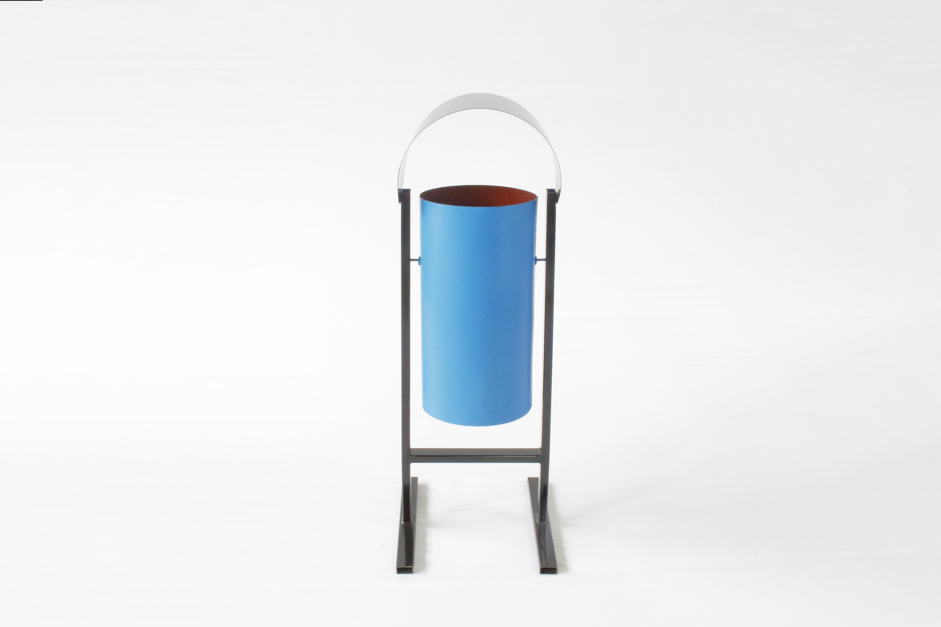 Урна металлическая качающаяся 